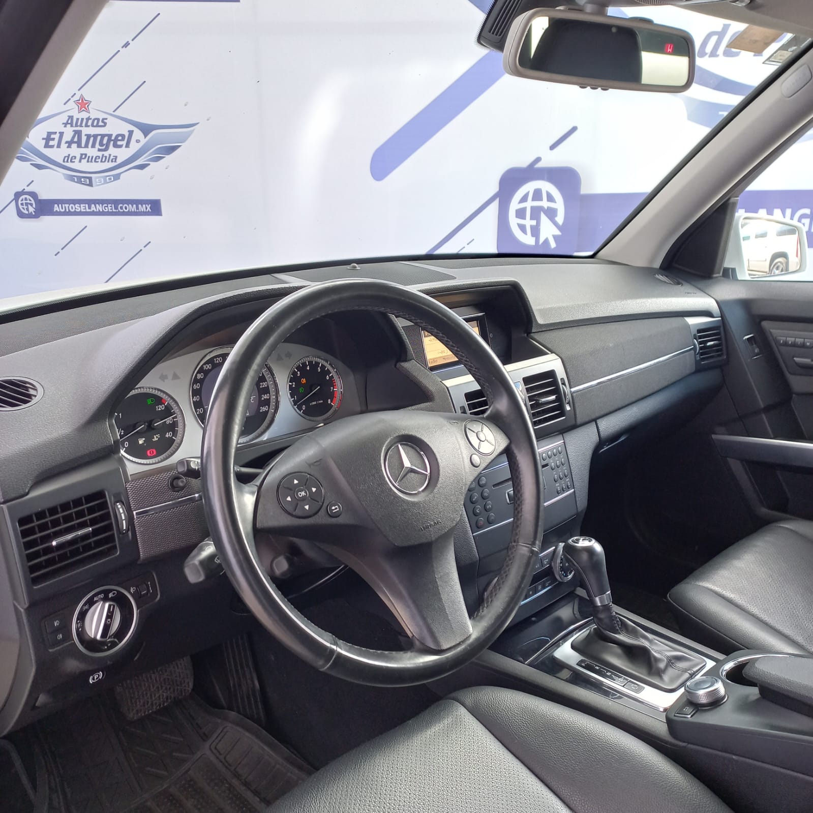 placeholder image wide