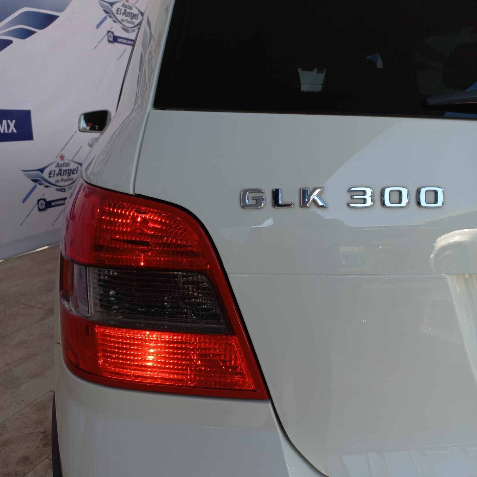 placeholder image wide