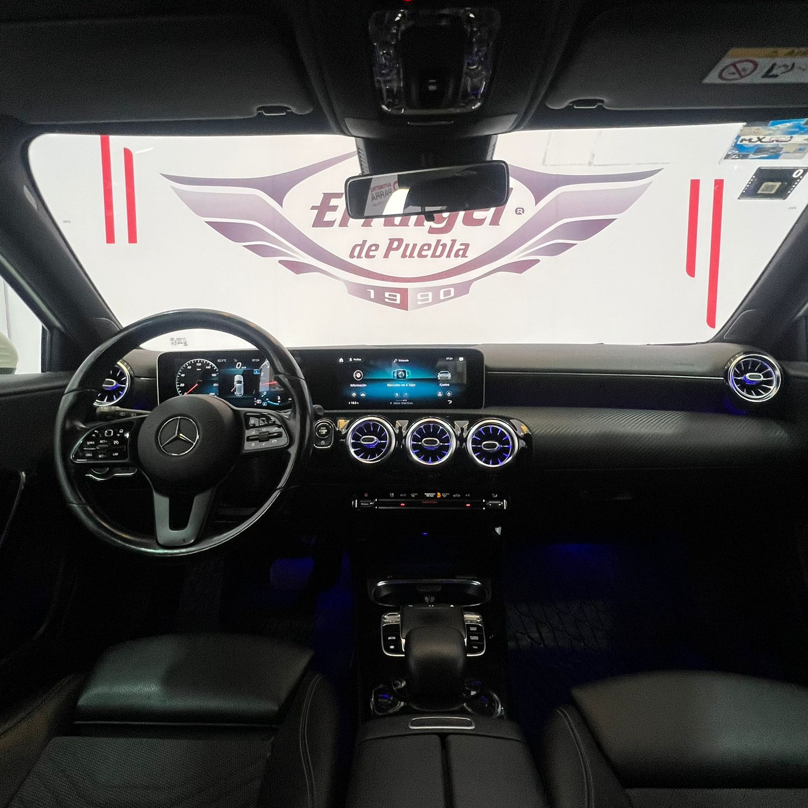 placeholder image wide