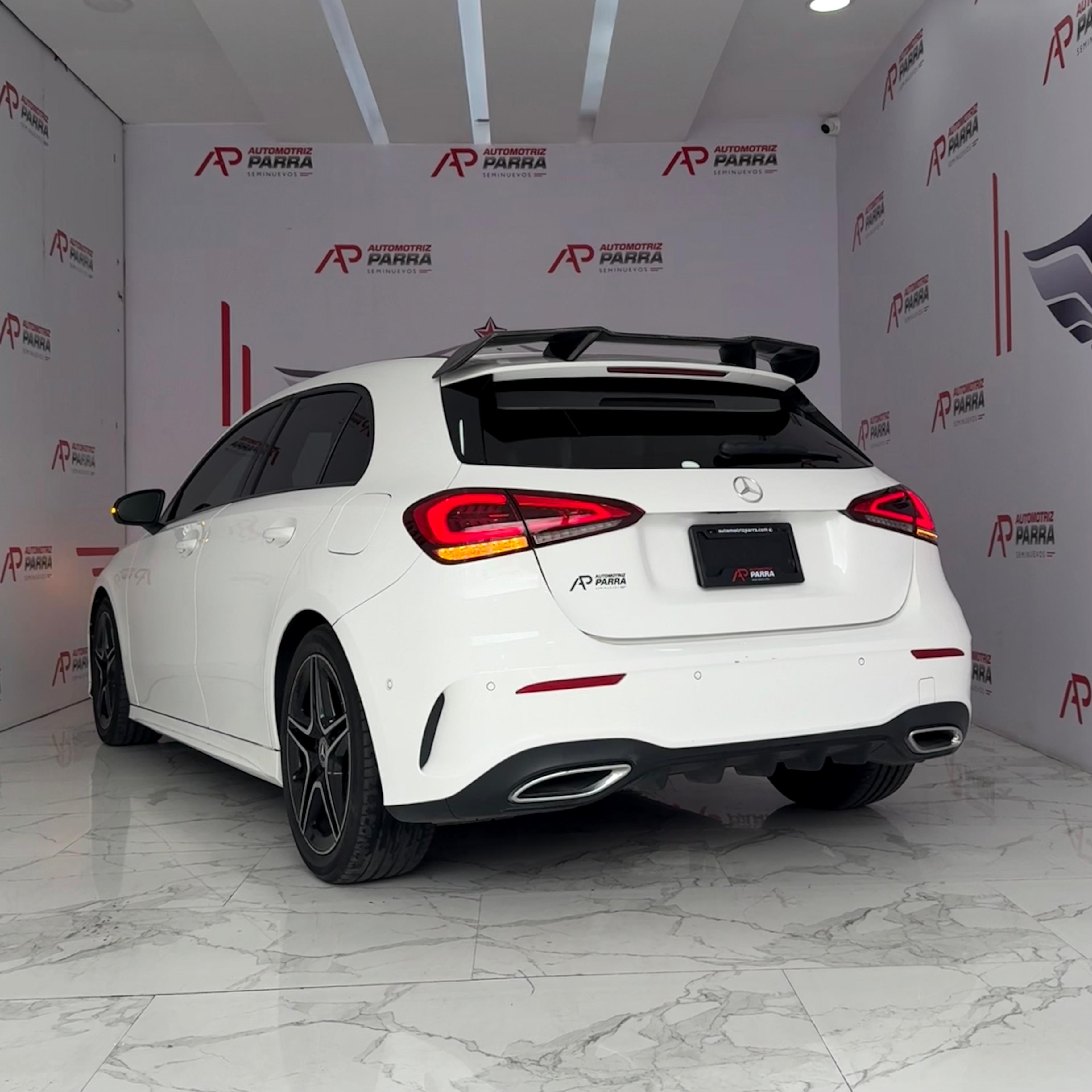 placeholder image wide