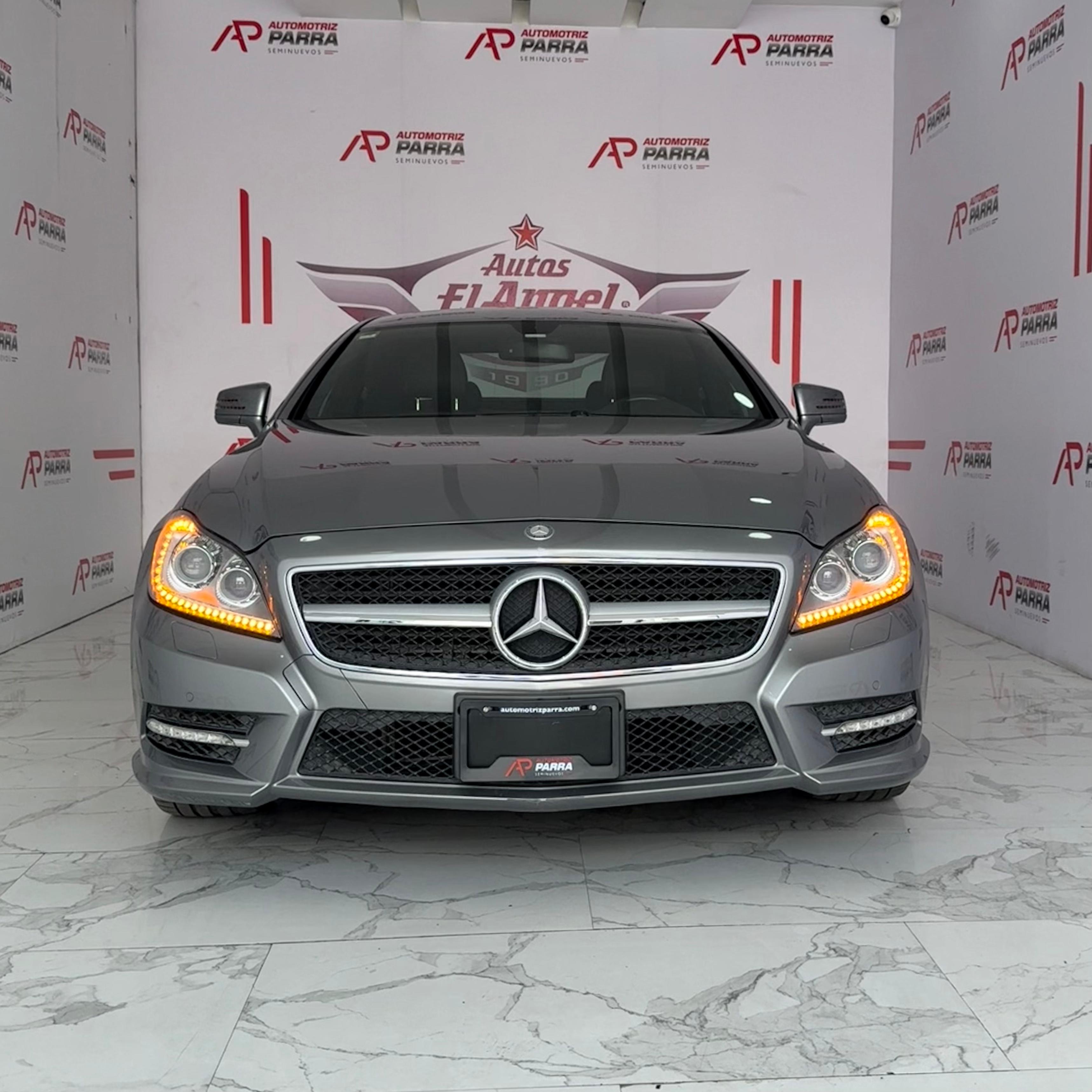 placeholder image wide