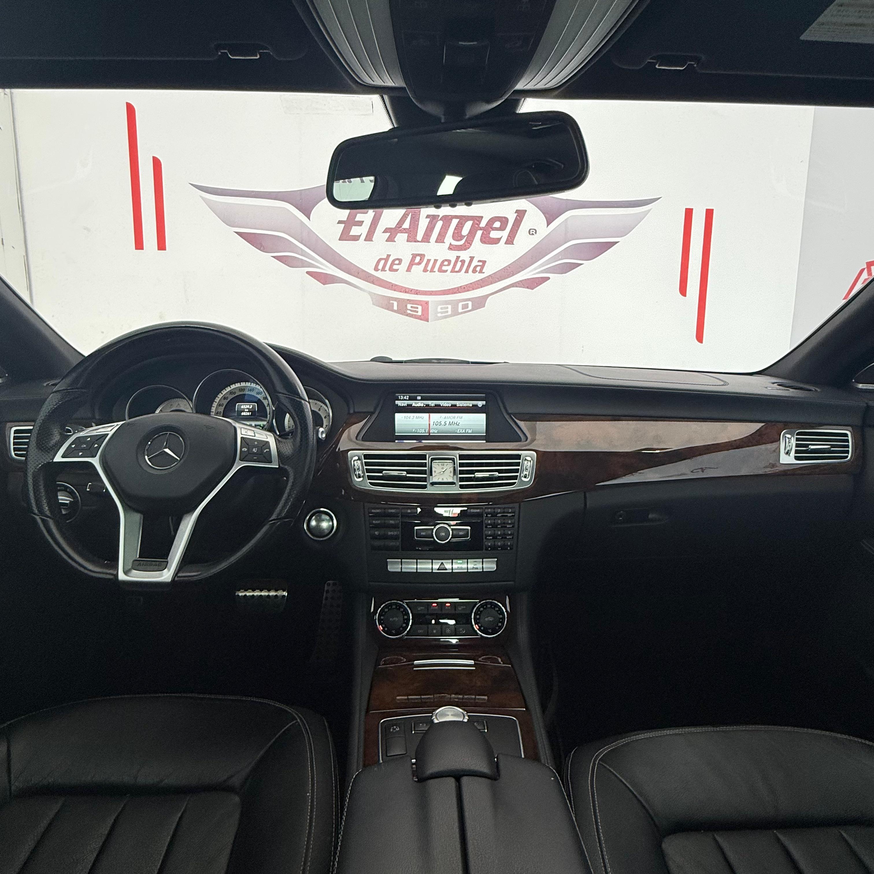 placeholder image wide