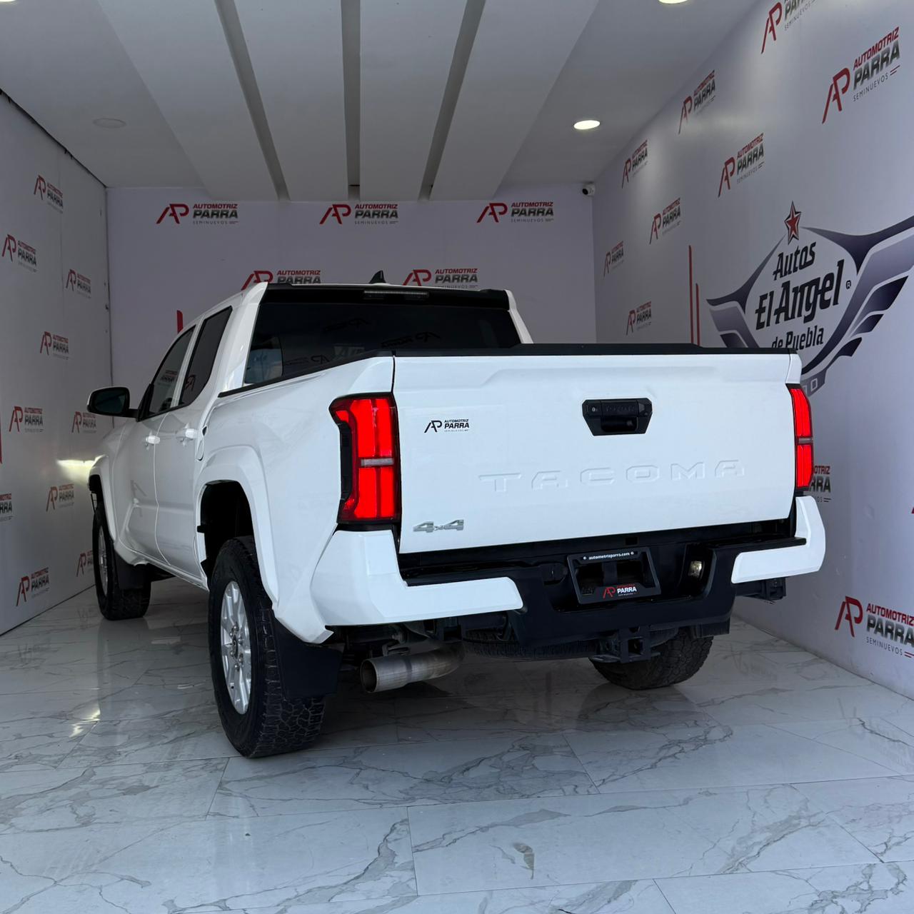 placeholder image wide