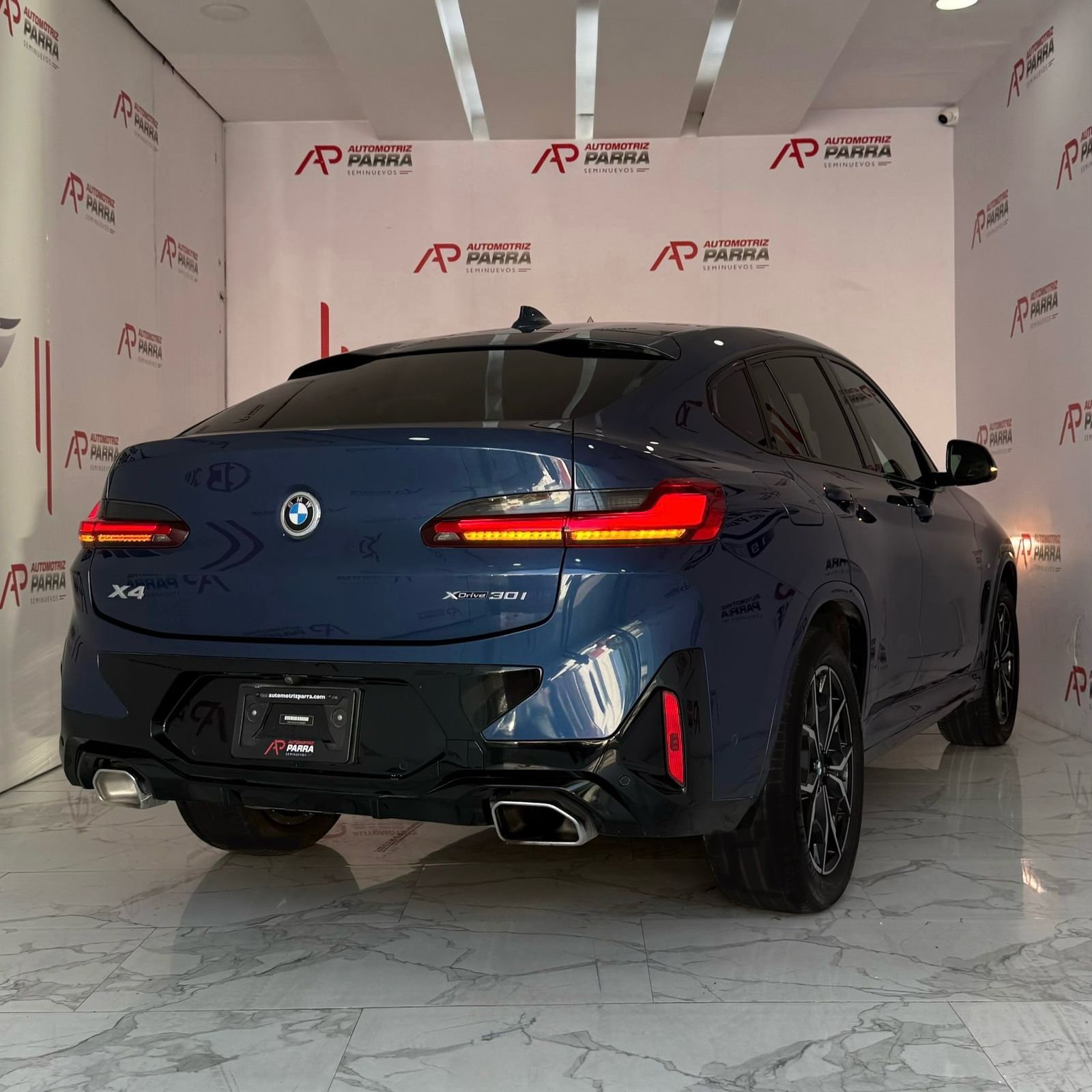 placeholder image wide