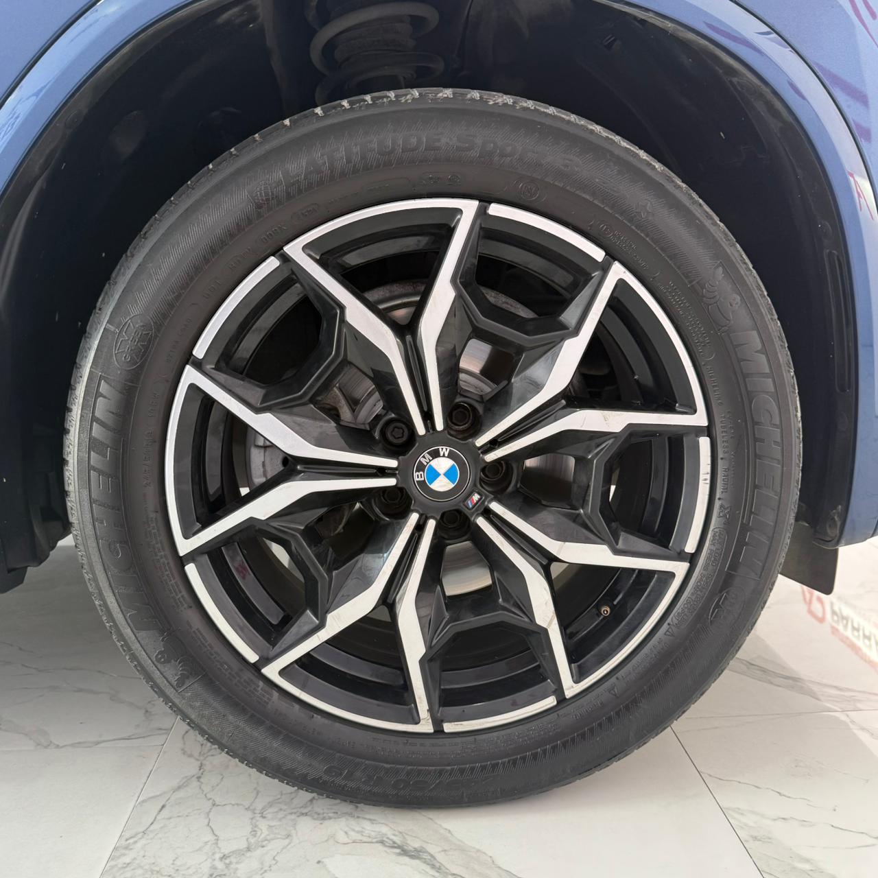 placeholder image wide