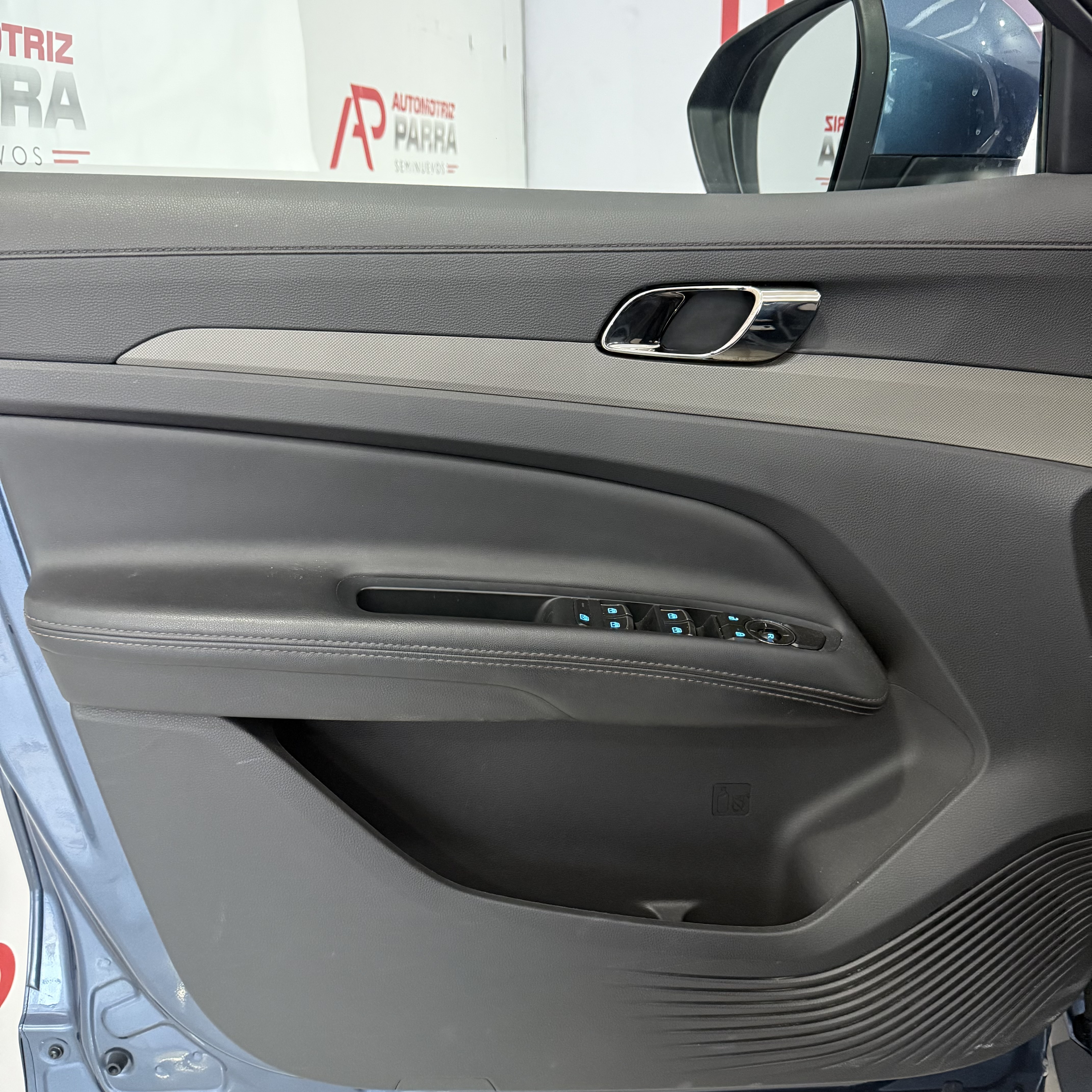 placeholder image wide