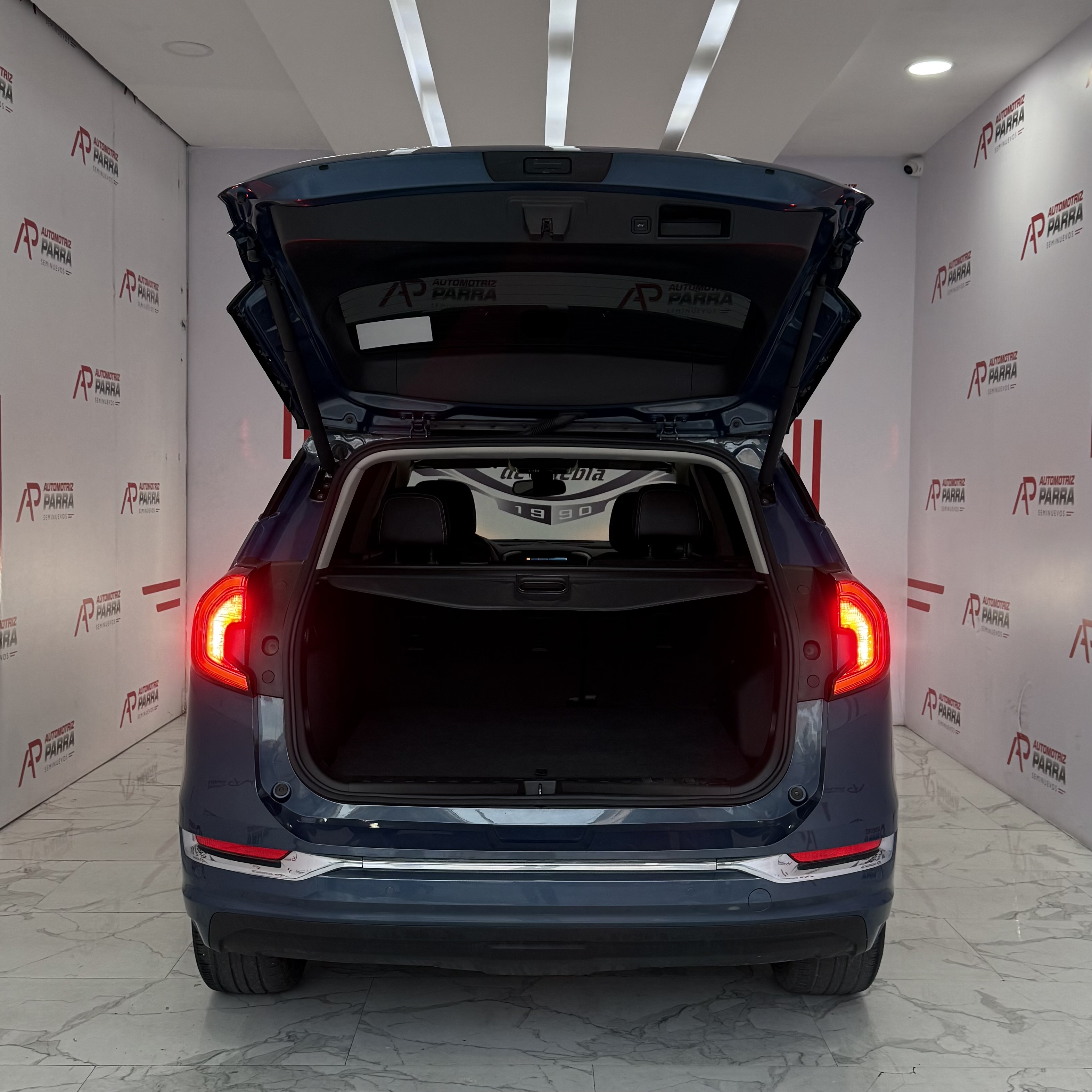 placeholder image wide