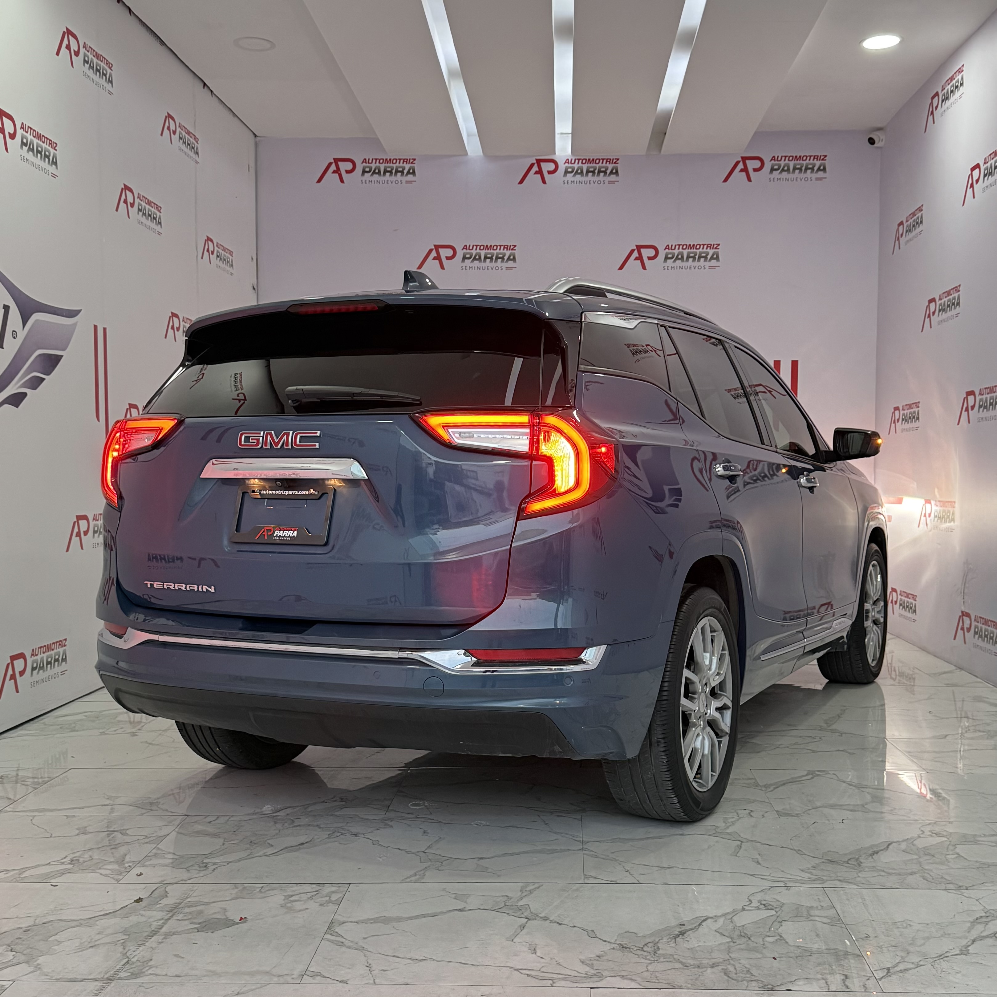 placeholder image wide