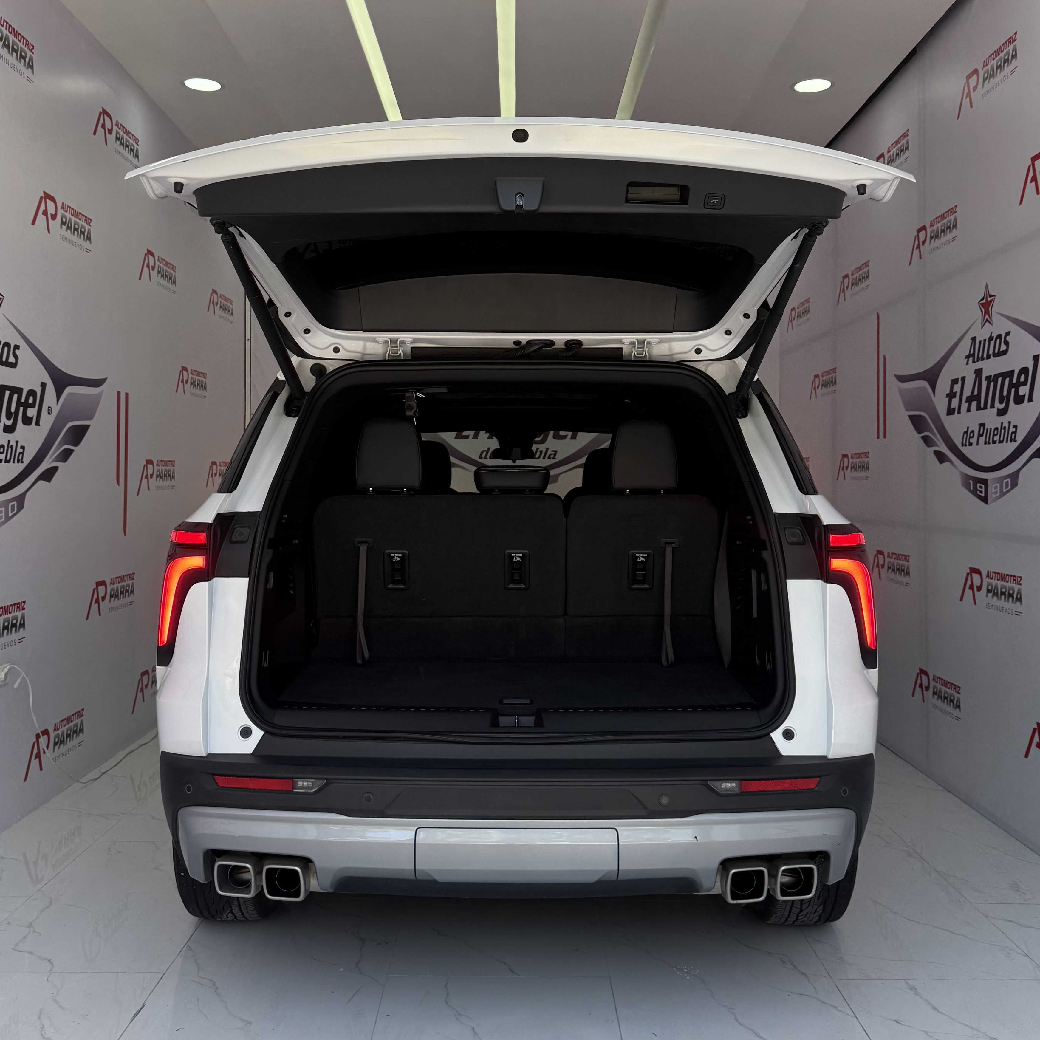 placeholder image wide