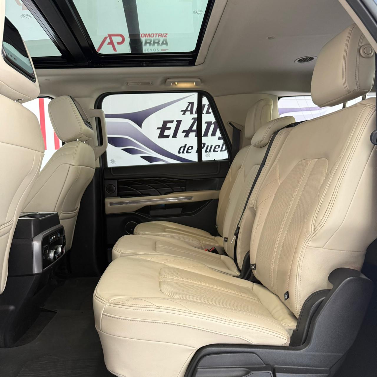 placeholder image wide