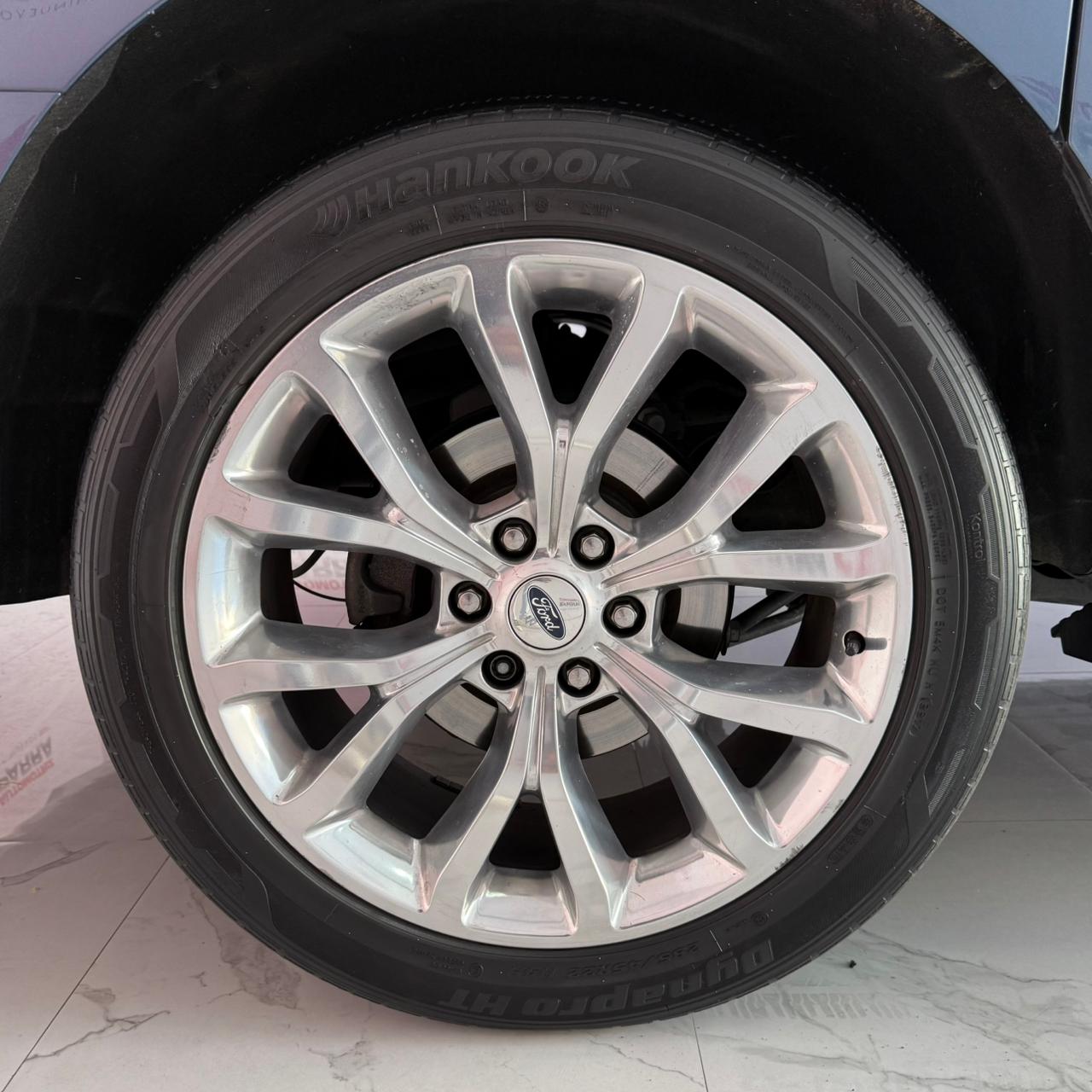 placeholder image wide