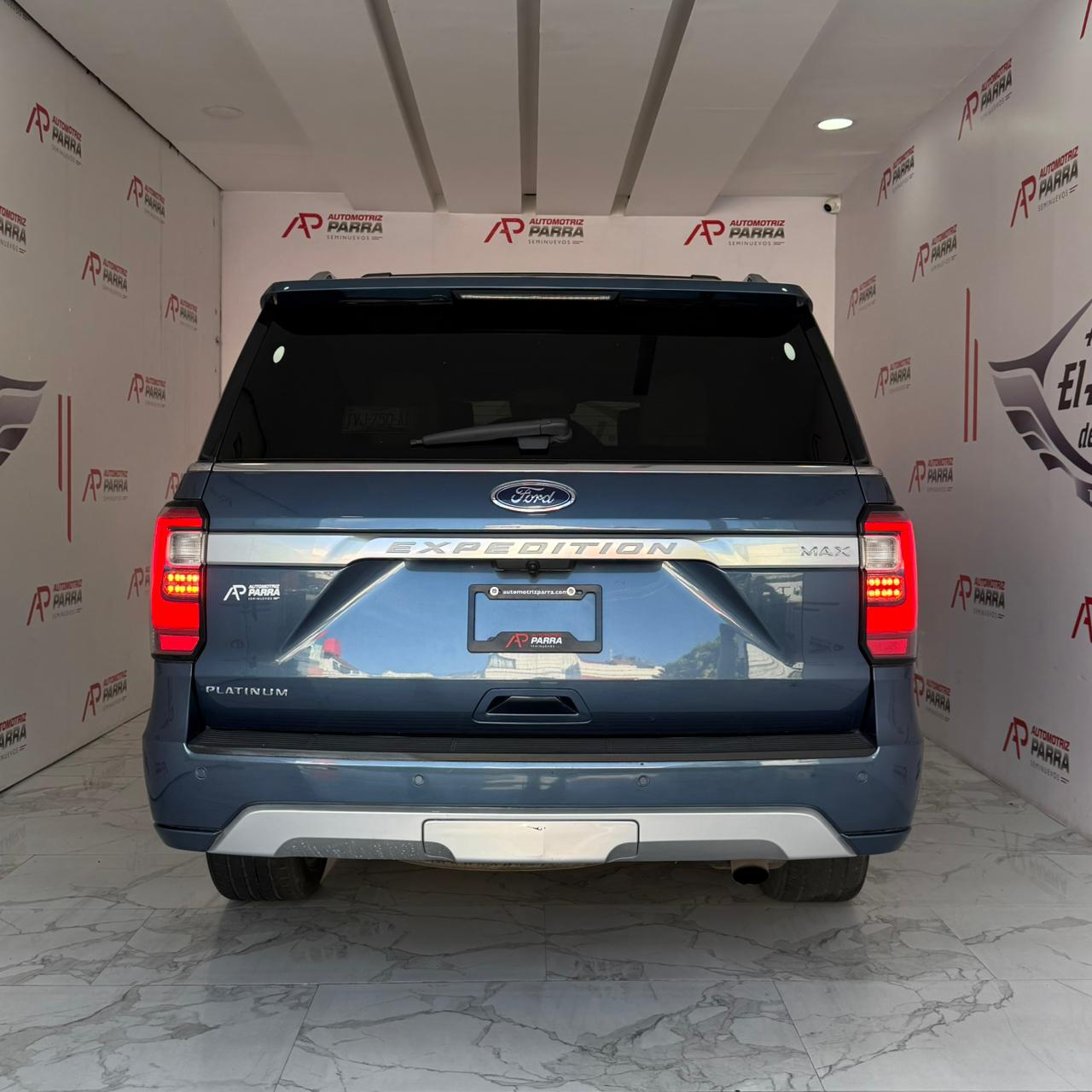 placeholder image wide