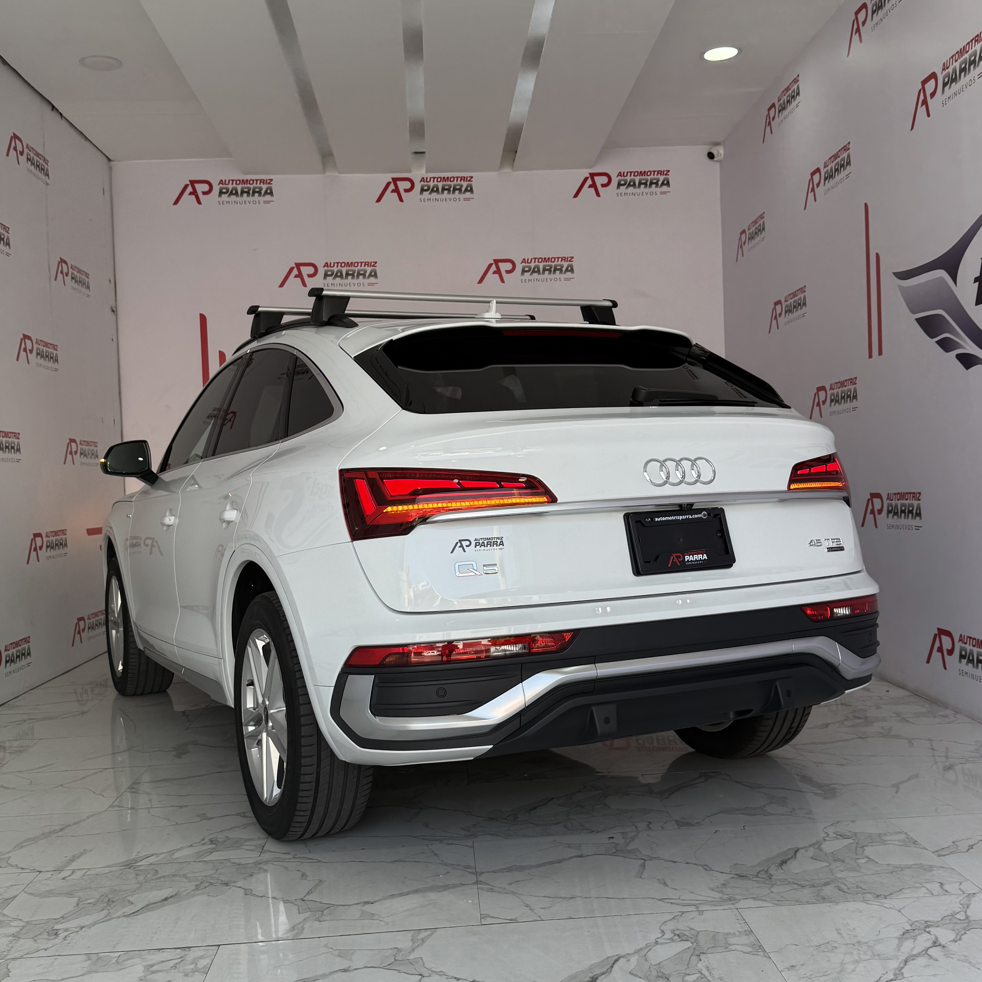 placeholder image wide