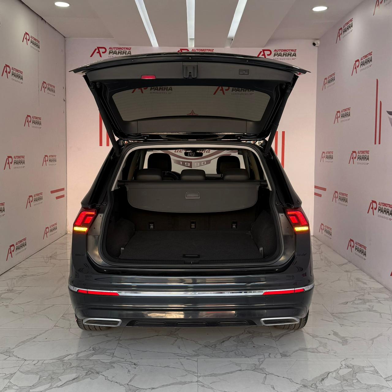 placeholder image wide