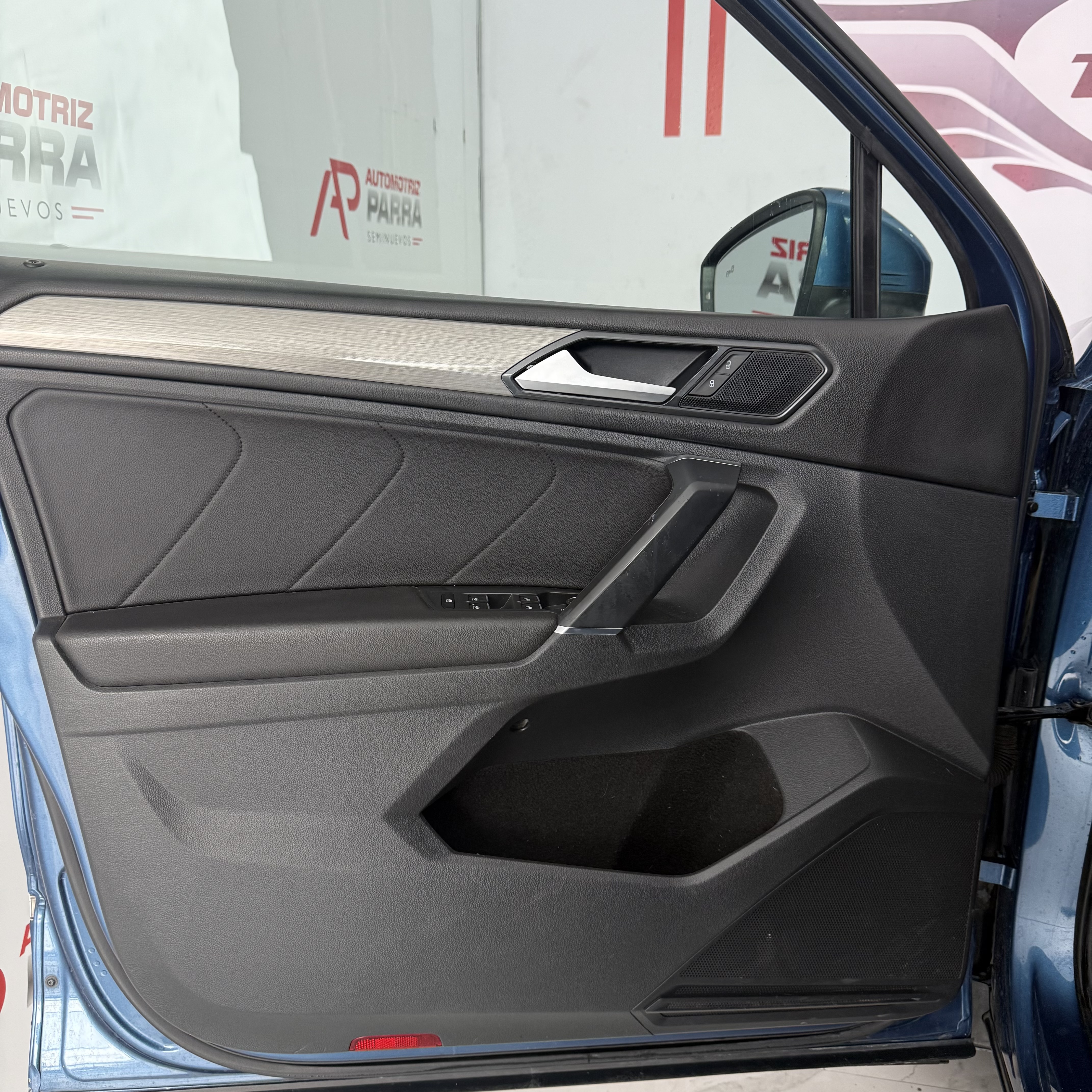 placeholder image wide