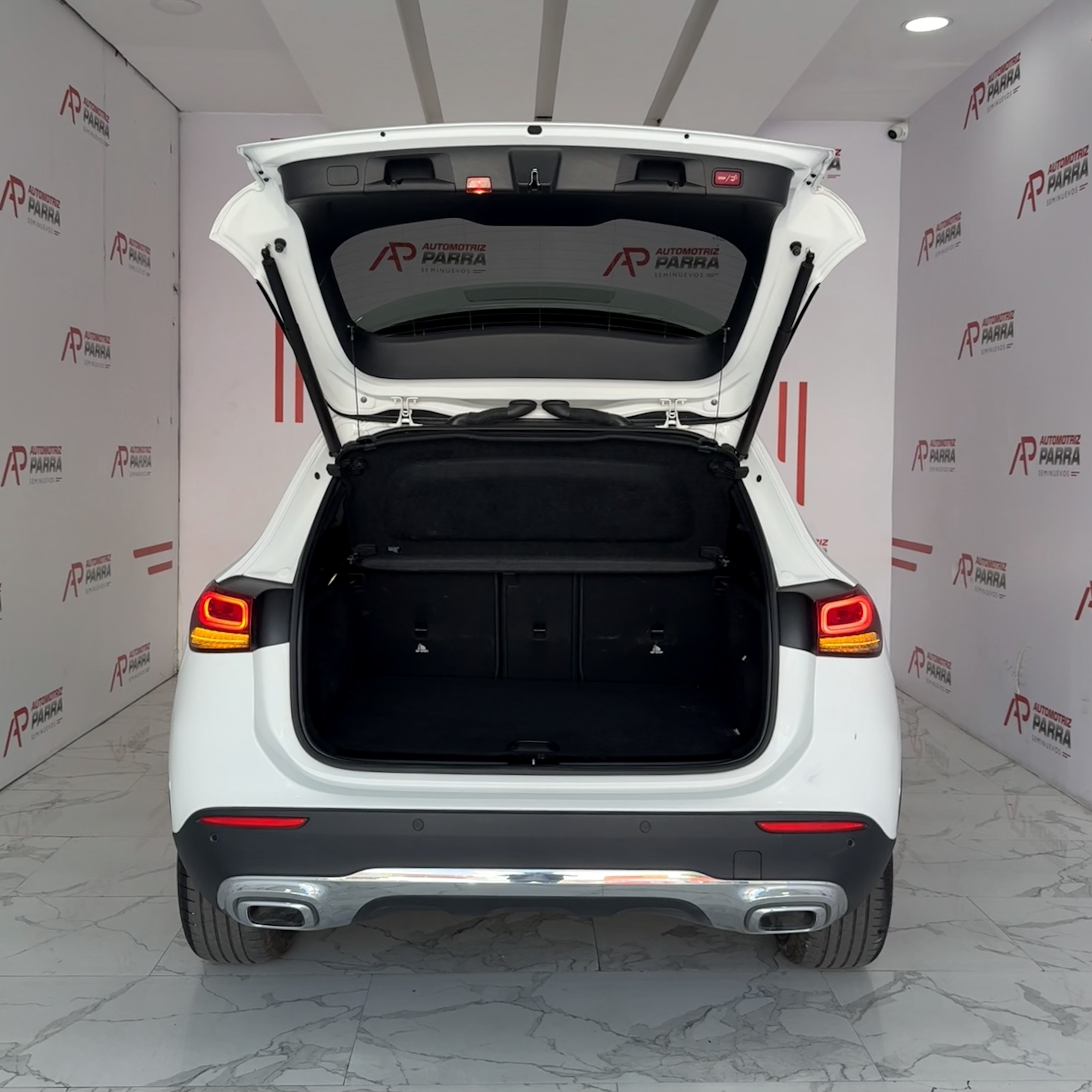 placeholder image wide