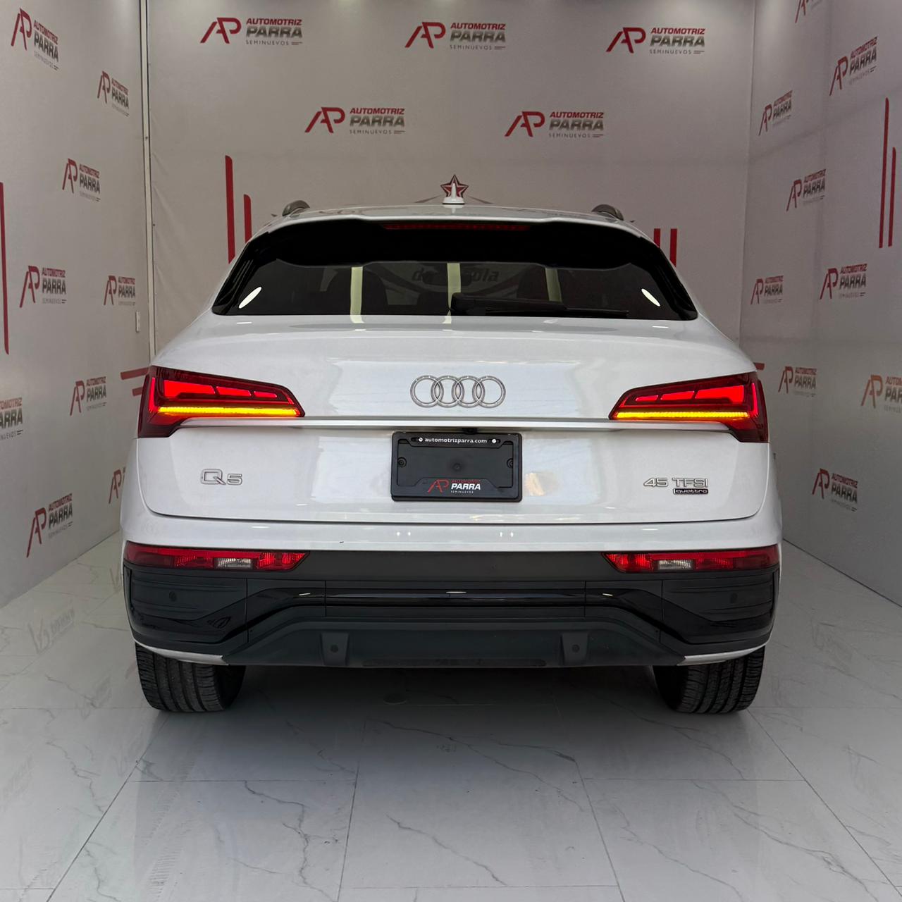 placeholder image wide