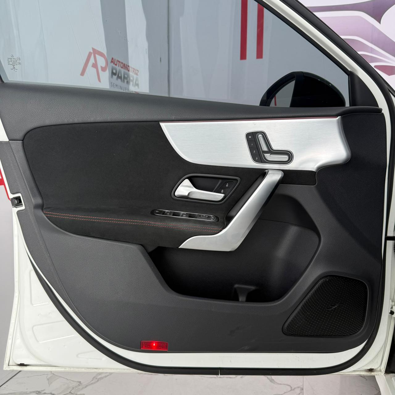 placeholder image wide