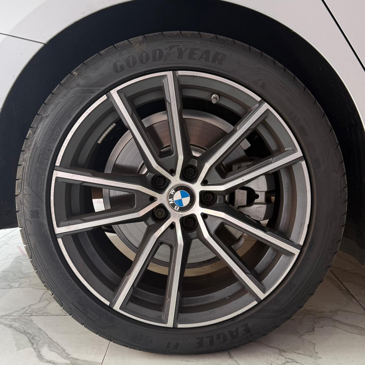 placeholder image wide