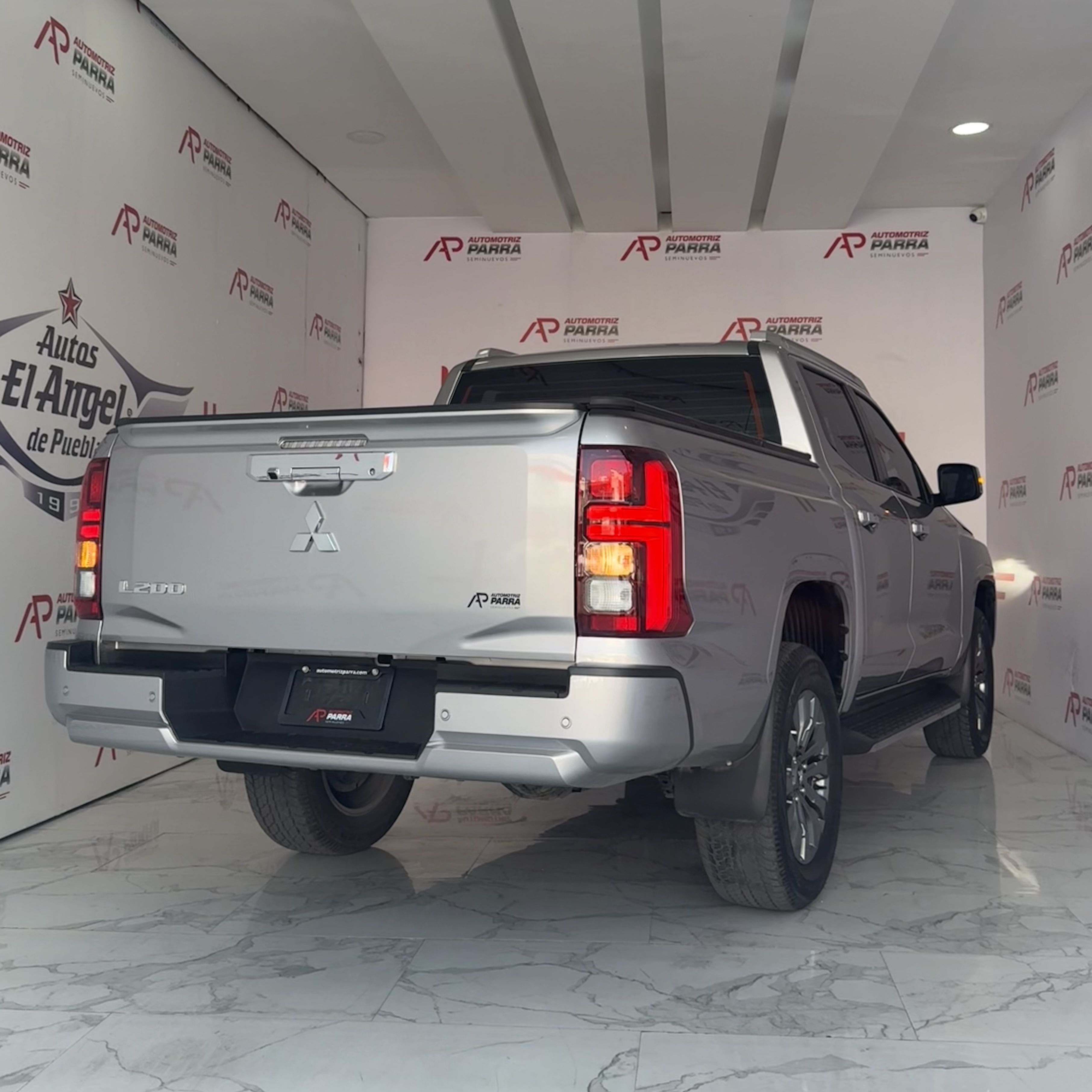 placeholder image wide