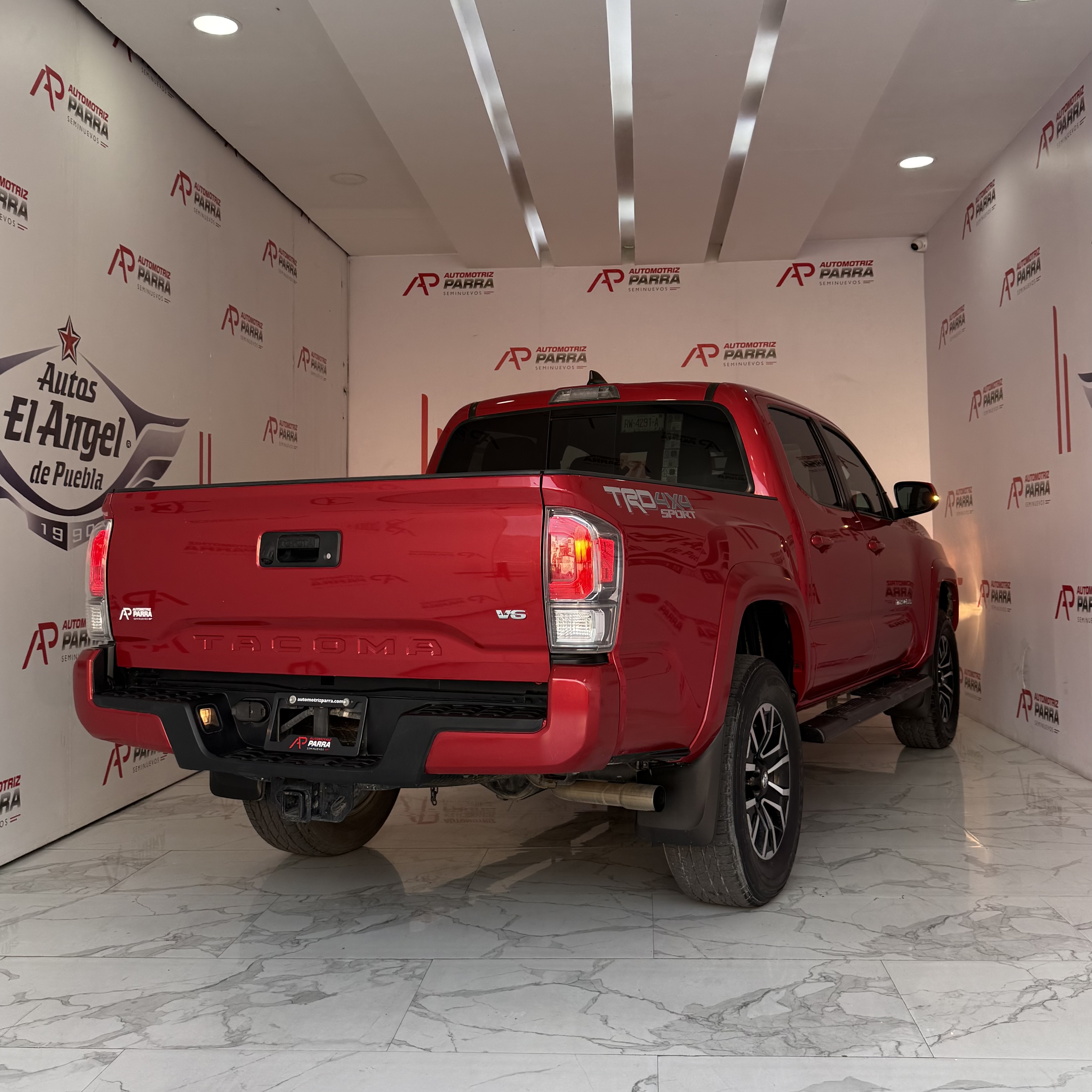 placeholder image wide