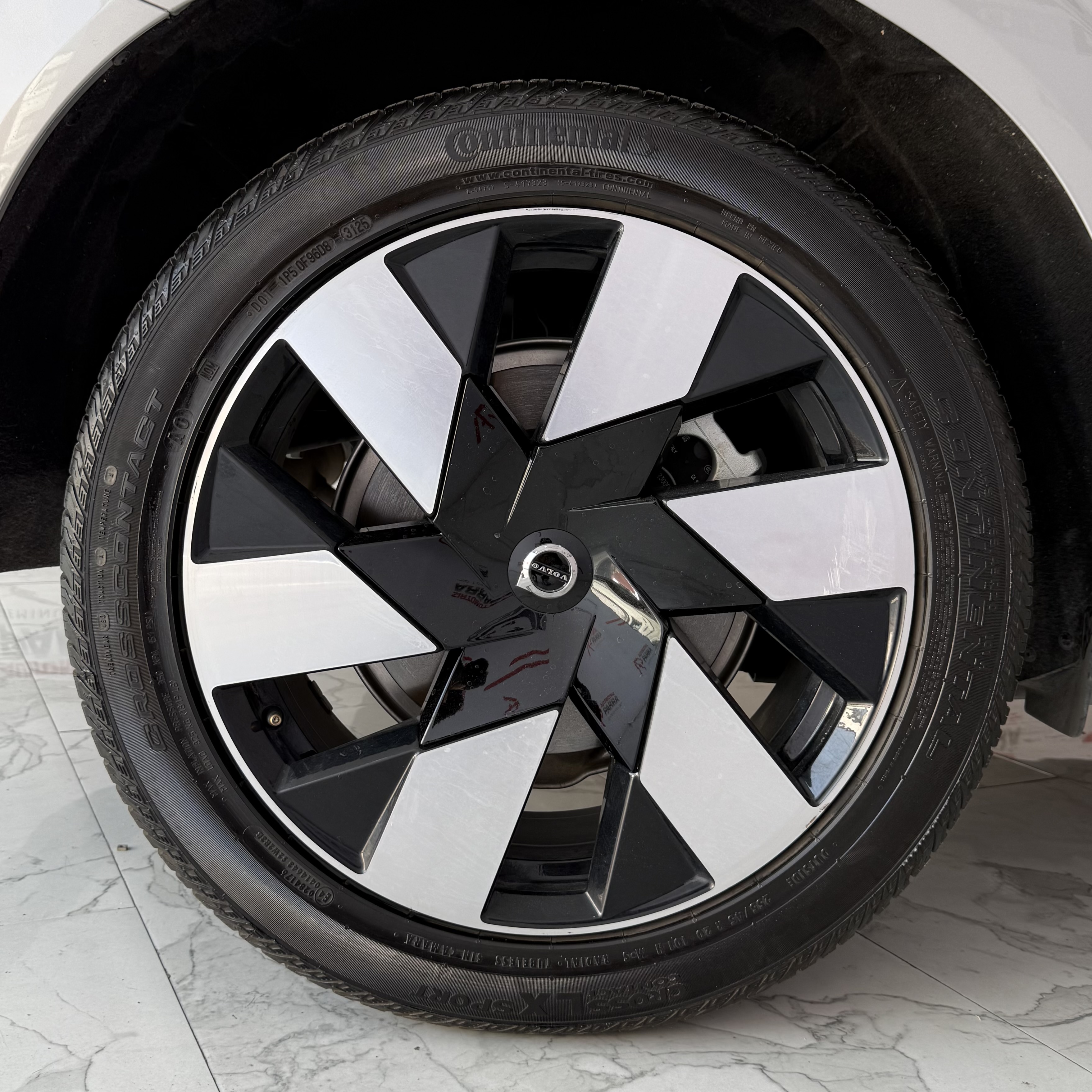 placeholder image wide