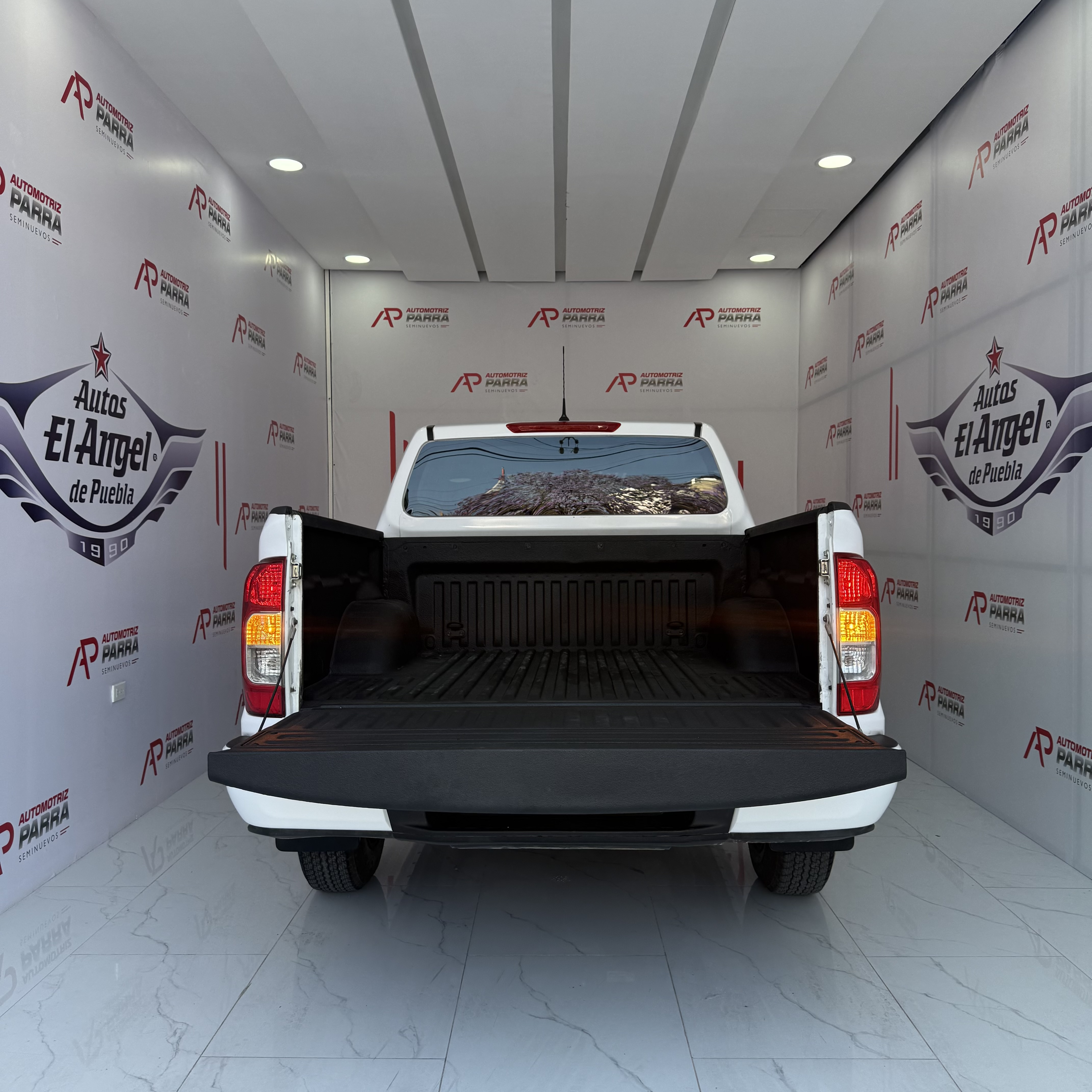 placeholder image wide