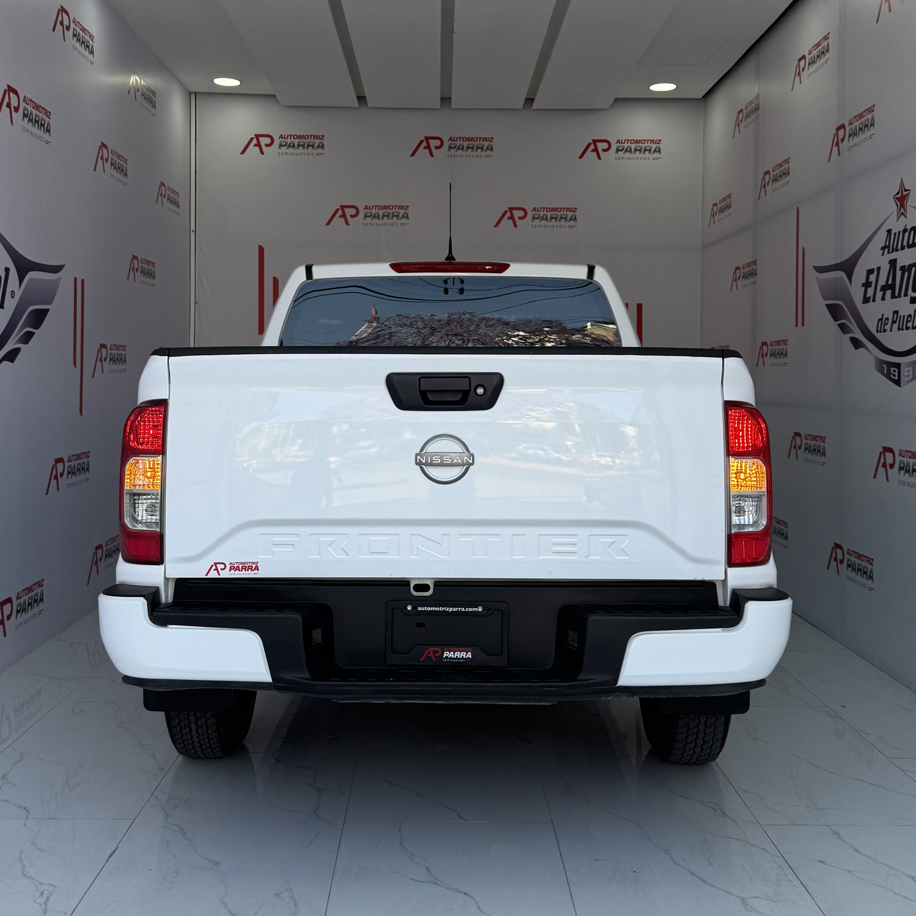 placeholder image wide