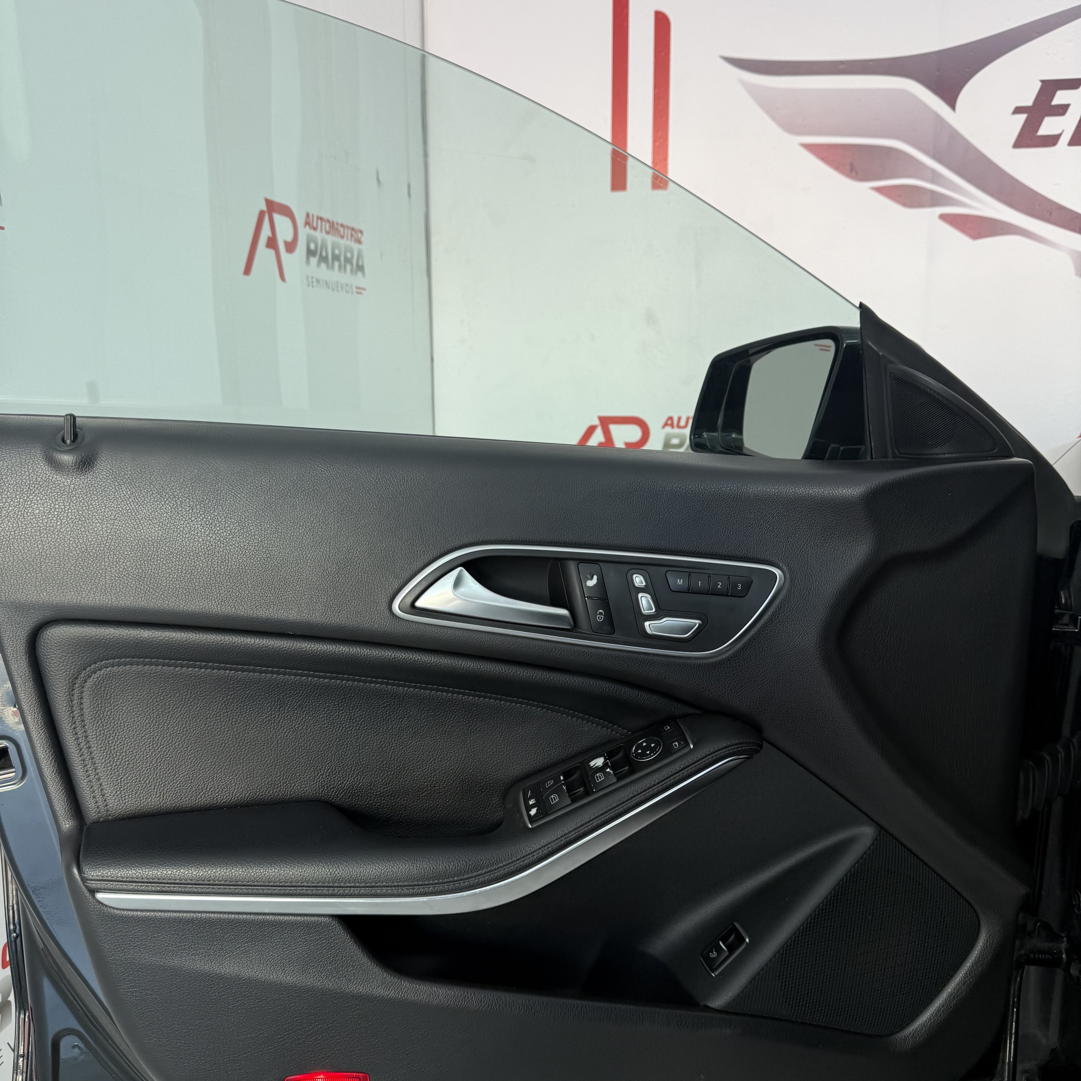 placeholder image wide