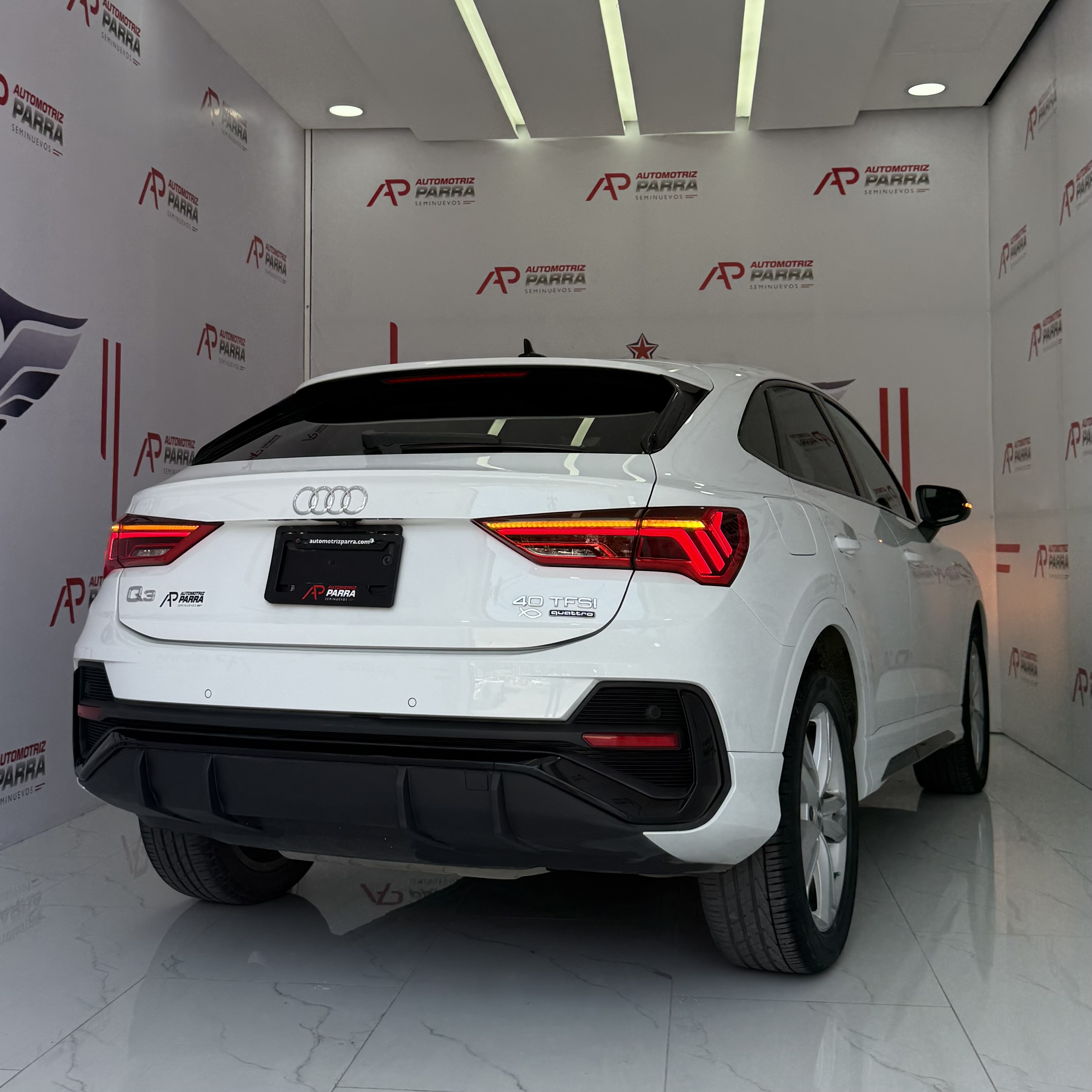 placeholder image wide