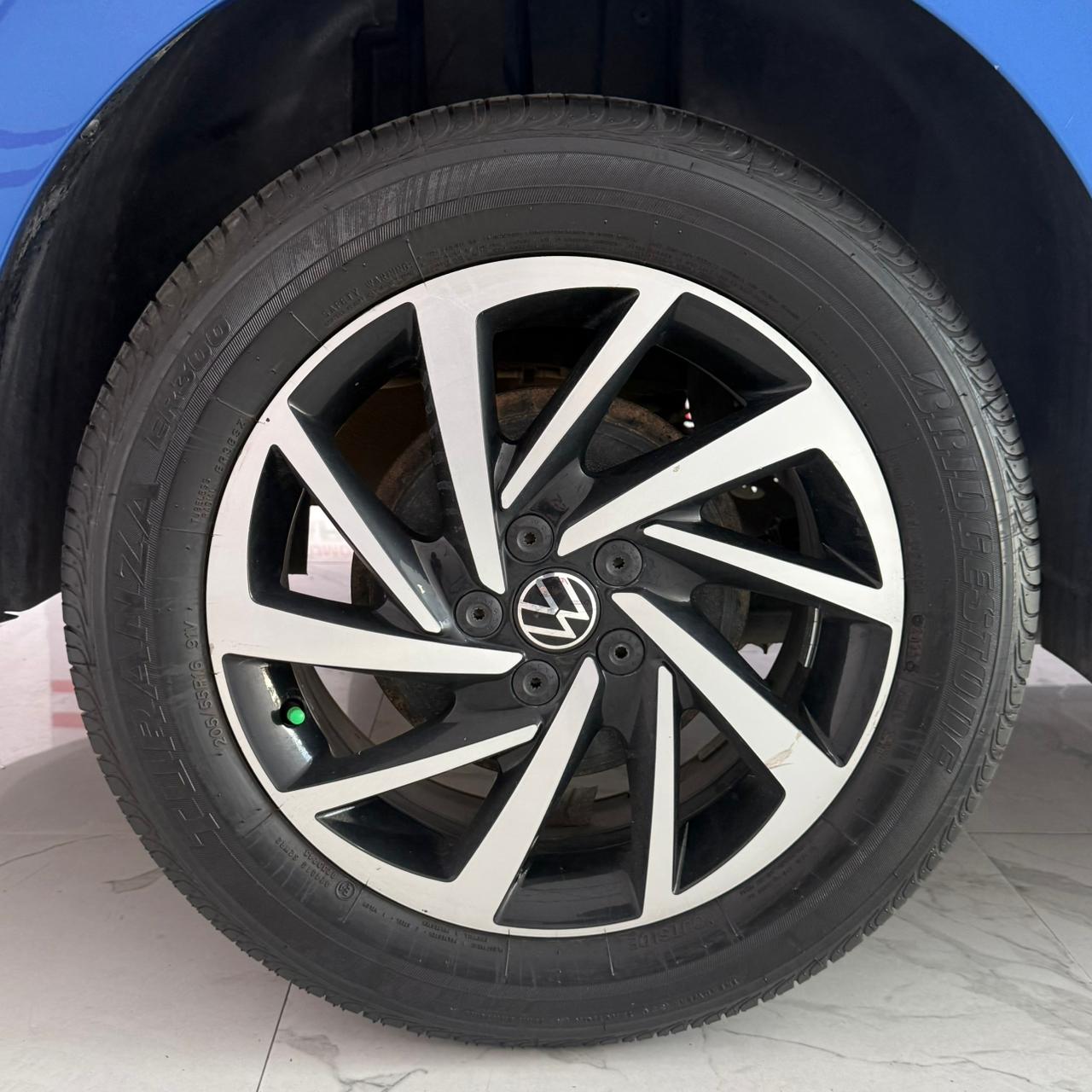 placeholder image wide
