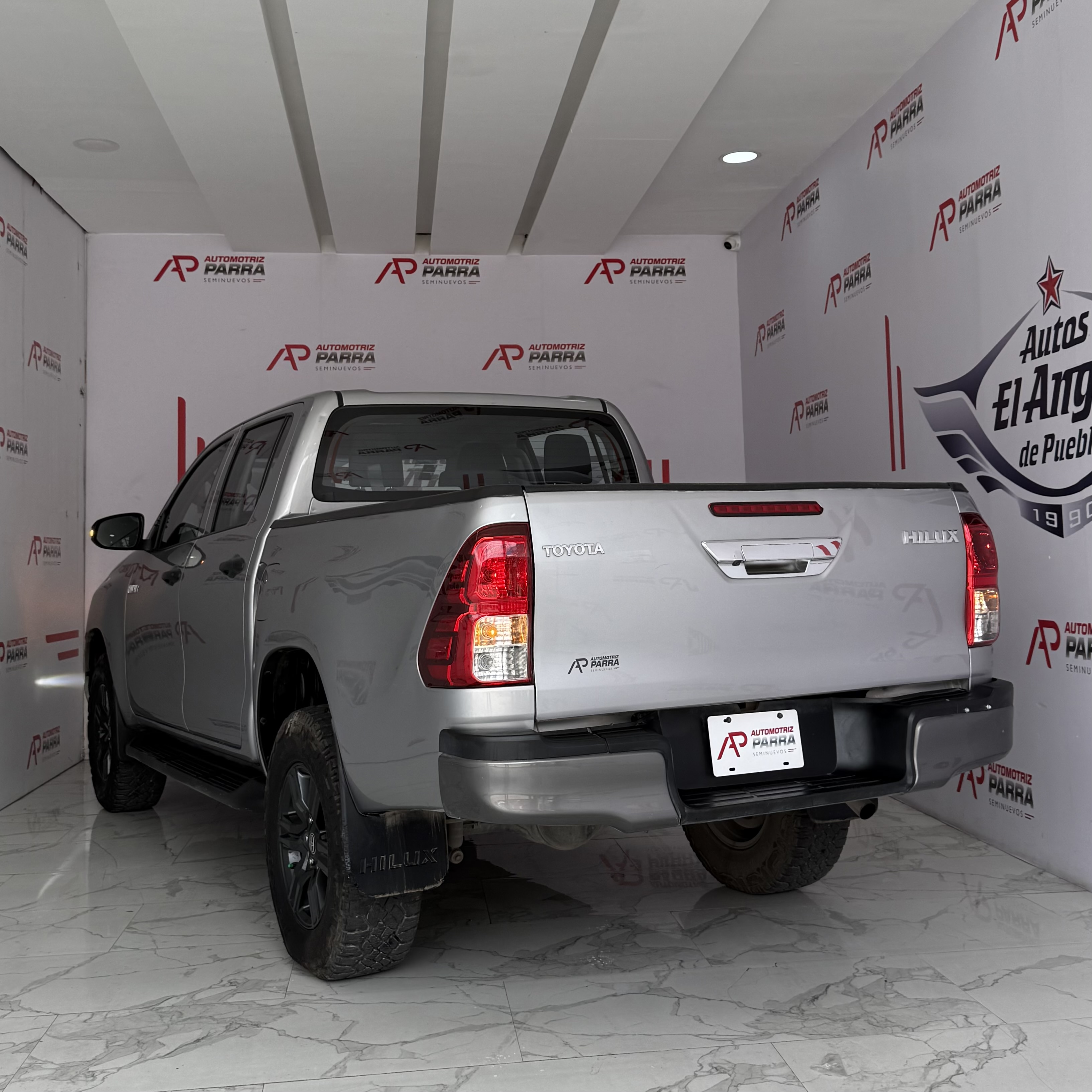 placeholder image wide