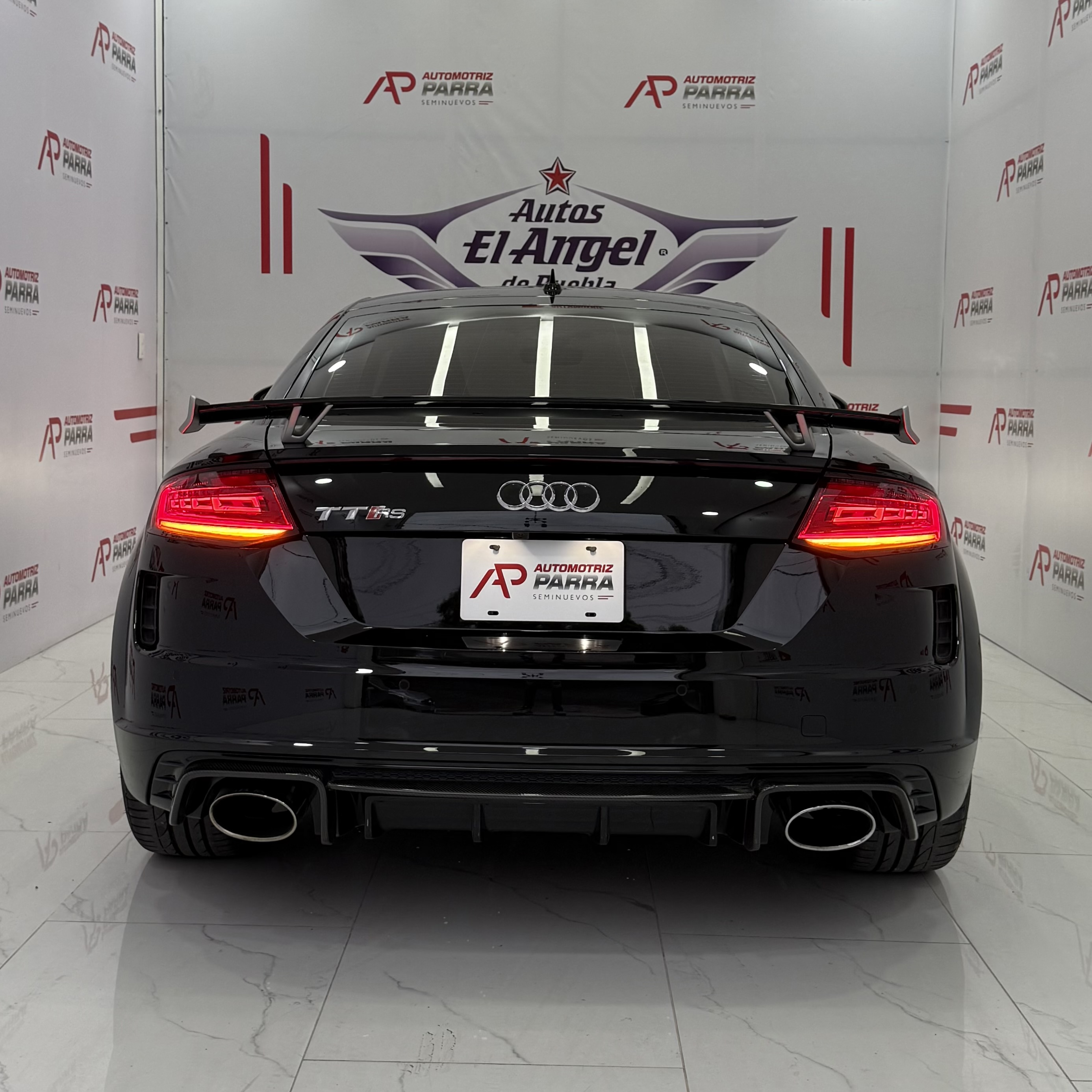 placeholder image wide