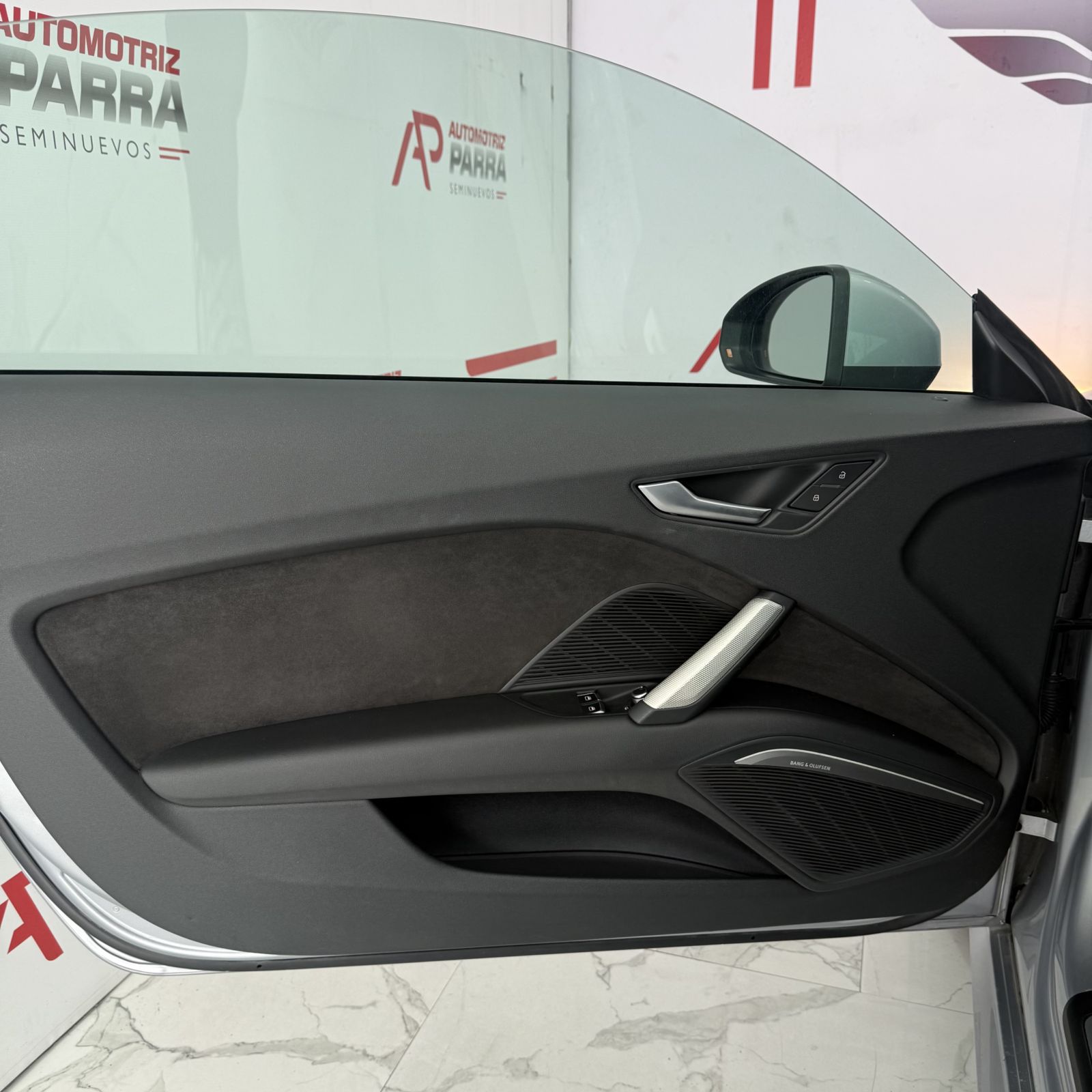 placeholder image wide